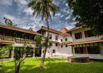 Paliyam Kottaram Paliyam Kottaram